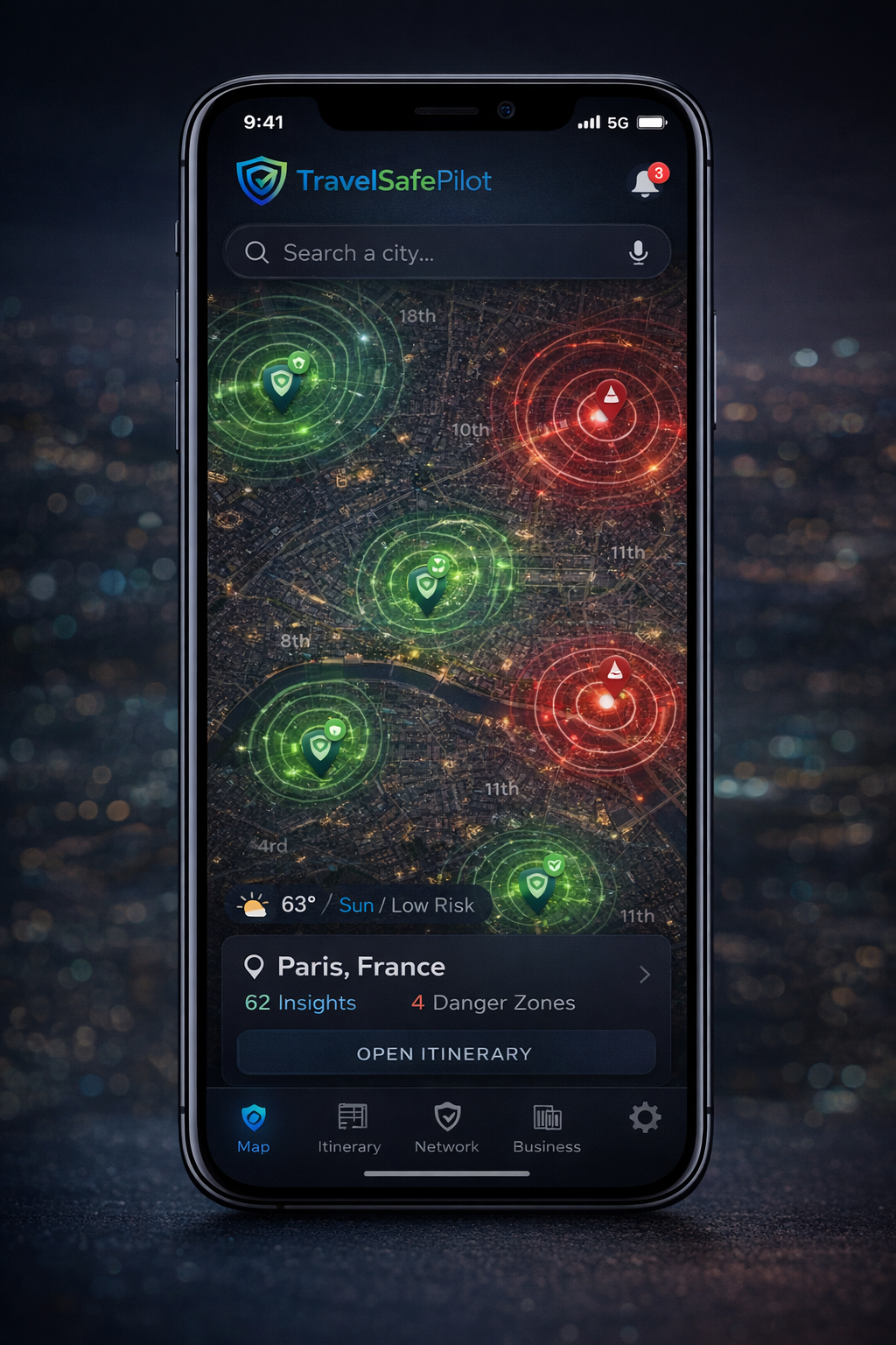 TravelSafePilot app preview showing navigation hotspots and risk zones